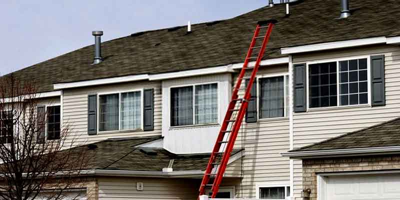 Red Double-Story Gutter Cleaning Ladder