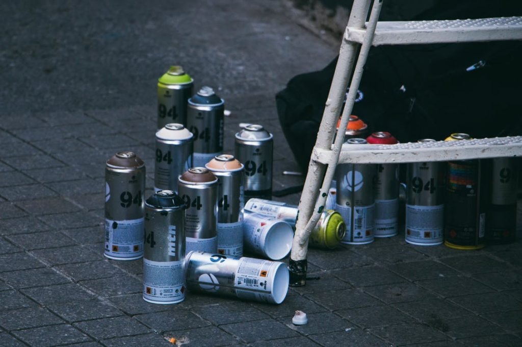 How Long Should I Wait for Spray Paint to Dry?